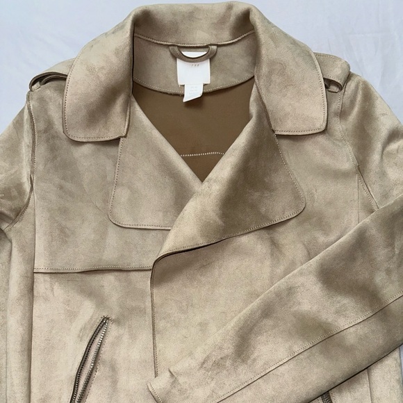 H&M Jackets & Blazers - H&M Light Beige Faux Suede Cropped Moto Jacket - Women's XS. Wore it once